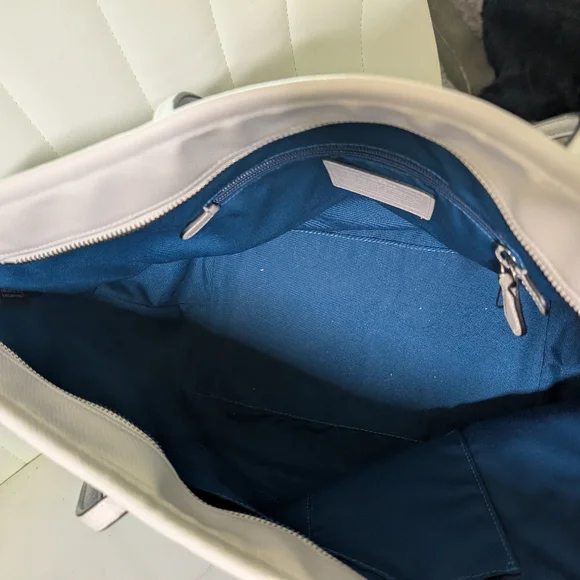 Coach Badlands Floral (Blue/White) Zip Tote Handbag - Picture 6 of 15